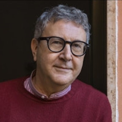portrait photo of Mario Fortunato