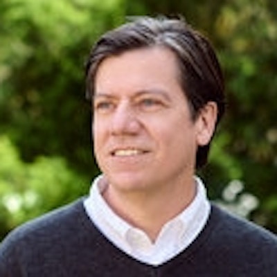 portrait photo of Evan Rail