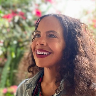 portrait photo of Erin K. Robinson