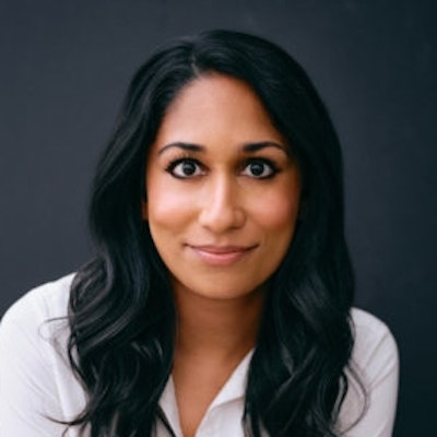 portrait photo of Yosha Gunasekera