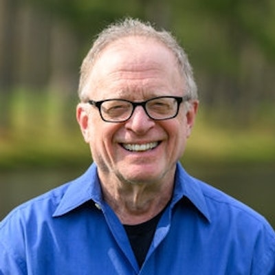 portrait photo of Sam Tanenhaus