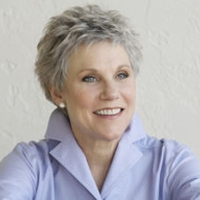 portrait photo of Anne Murray