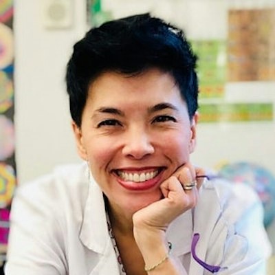 portrait photo of Ellie Peterson