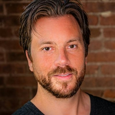 portrait photo of John Roa