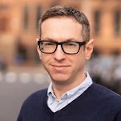 portrait photo of Matt Singer