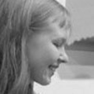 portrait photo of Judith Loske