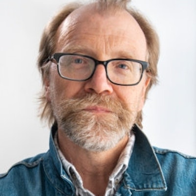 portrait photo of George Saunders