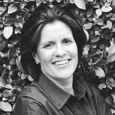 portrait photo of Kara Swisher