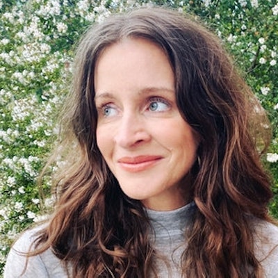 portrait photo of Anna Mitchael
