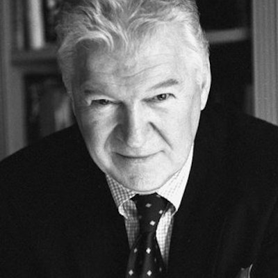 portrait photo of Frank Delaney