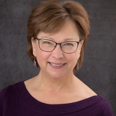 portrait photo of Beth Anderson