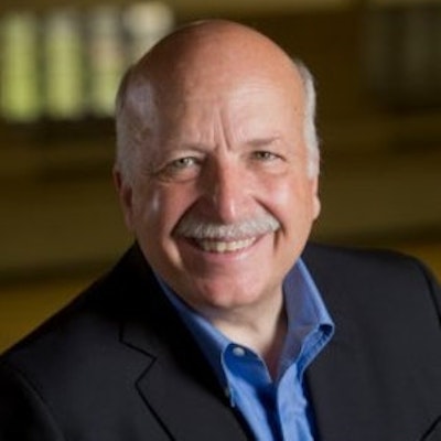 portrait photo of Scott Ellsworth