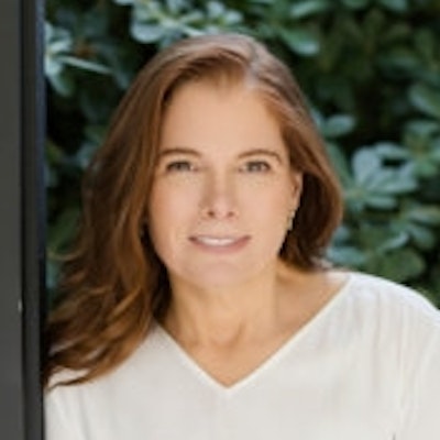 portrait photo of Dana Baerger