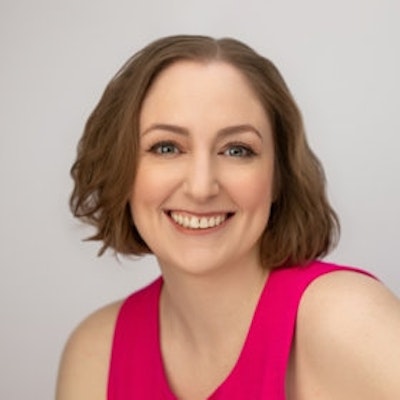 portrait photo of Lola Rock
