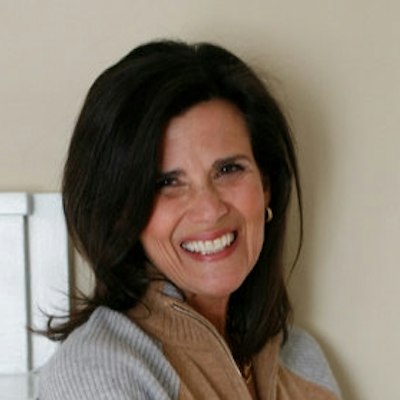portrait photo of Lisa Jean Rogers