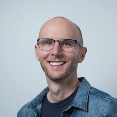 portrait photo of Aaron Graham