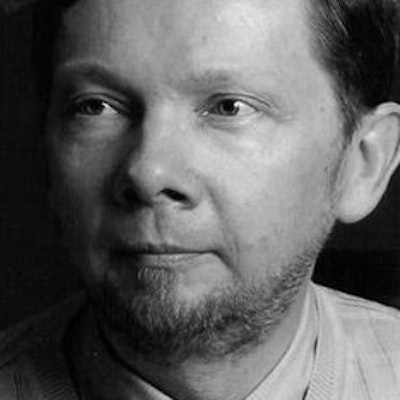 portrait photo of Eckhart Tolle