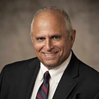 portrait photo of Zachary Tumin