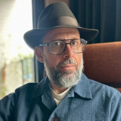 portrait photo of Richard Poplak