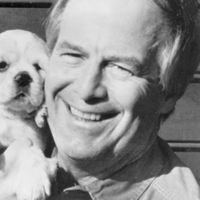 portrait photo of Steven Kellogg