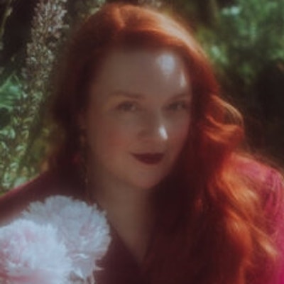 portrait photo of Clare Edge