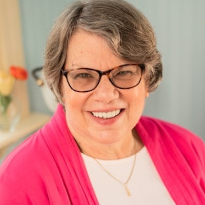 portrait photo of Toni Buzzeo