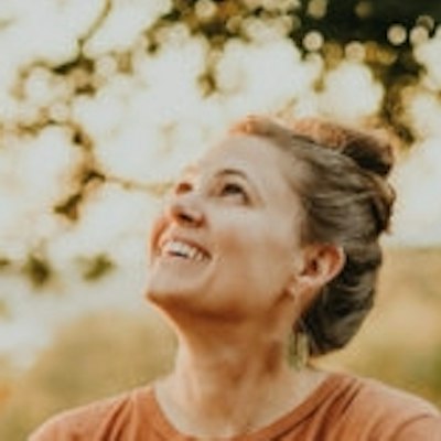 portrait photo of Genny Rumancik