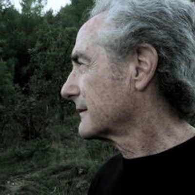 portrait photo of Barry Gifford