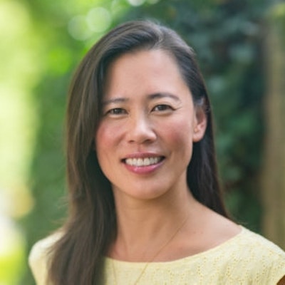 portrait photo of Rin-rin Yu