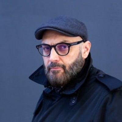 portrait photo of Miguel Ángel Hernández