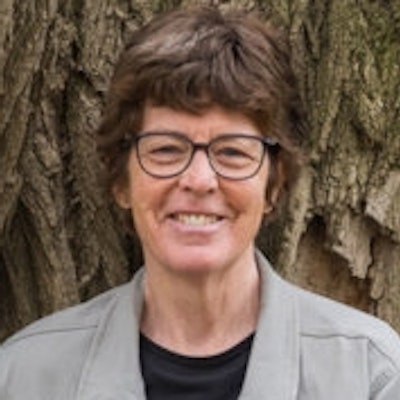 portrait photo of Erin Boynton, MD