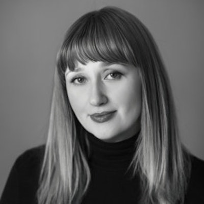 portrait photo of Isabelle Spotts