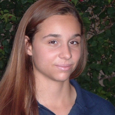 portrait photo of Kelly McWilliams