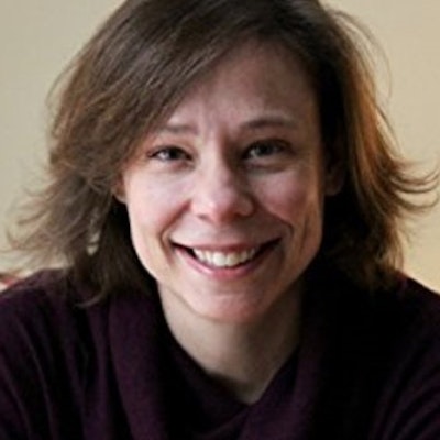 portrait photo of Dana Meachen Rau