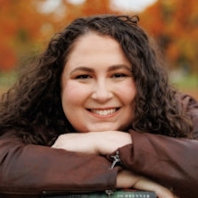 portrait photo of Jo Brenner