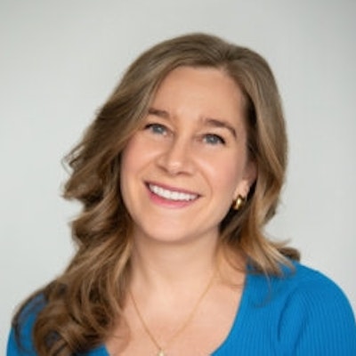 portrait photo of Ellen Vora, MD