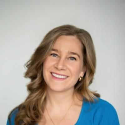 portrait photo of Ellen Vora, MD