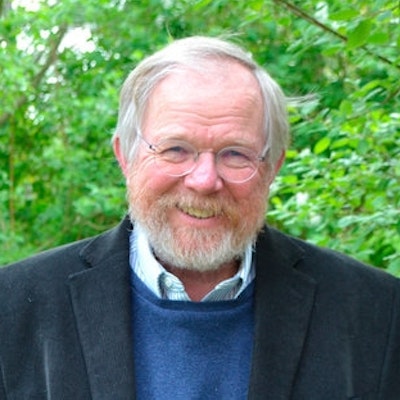 portrait photo of Bill Bryson