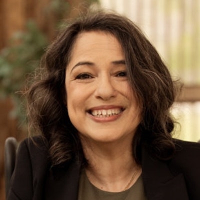 portrait photo of Nadia Ibrahim Mossburg