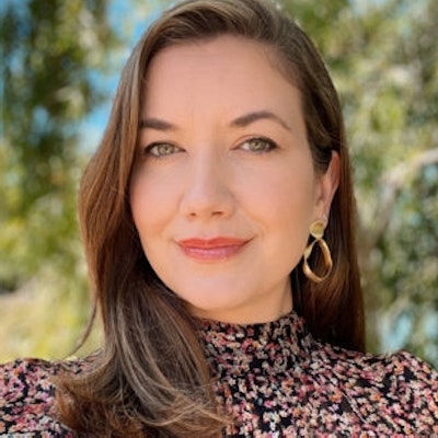 portrait photo of Jessica Joyce