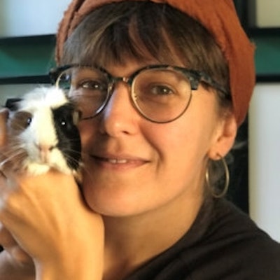 portrait photo of Vicky Lommatzsch