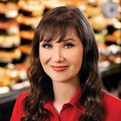 portrait photo of Julie Daniluk