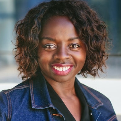 portrait photo of Jo Saxton