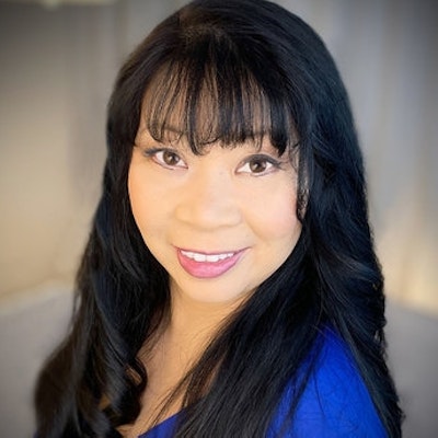 portrait photo of Jean Kwok