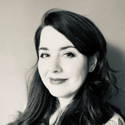 portrait photo of Jessica Cale