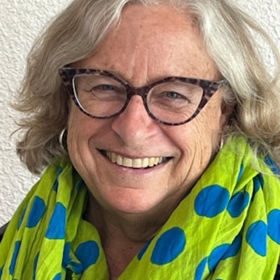 portrait photo of Dana Frank