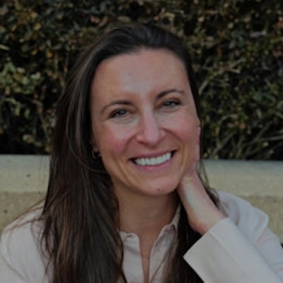 portrait photo of Natalia Aíza, LPC, MA