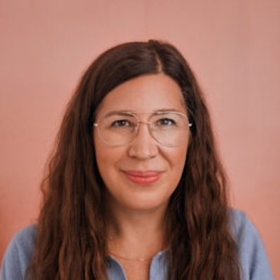 portrait photo of Alison Leiby