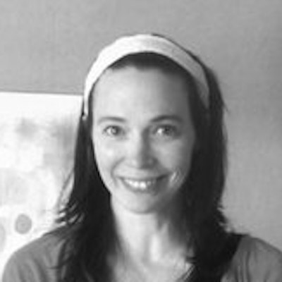 portrait photo of Johanna Wright