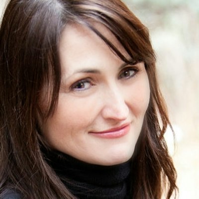 portrait photo of Catherine Daly
